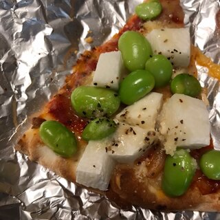 枝豆と長芋のピザ